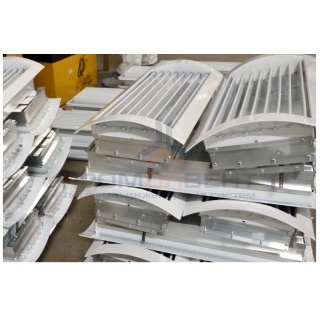 Решетка регулируемая однорядная ЦР1-КРВ